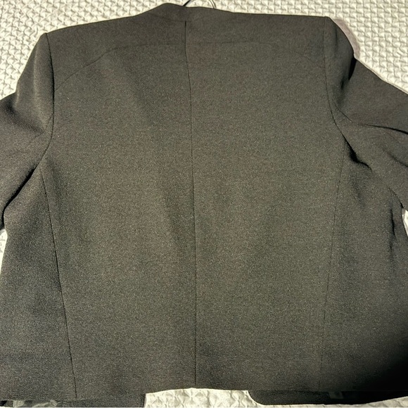Topshop Black Open-Front Blazer | Very Good Condition - Picture 5 of 10